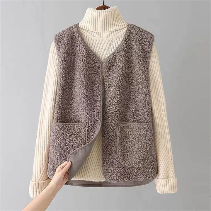 CLAIRE | SOFT TEDDY VEST