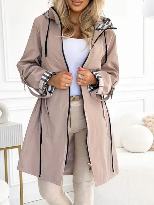 VIVIENNE | STYLISH WATER-RESISTANT ZIP COAT