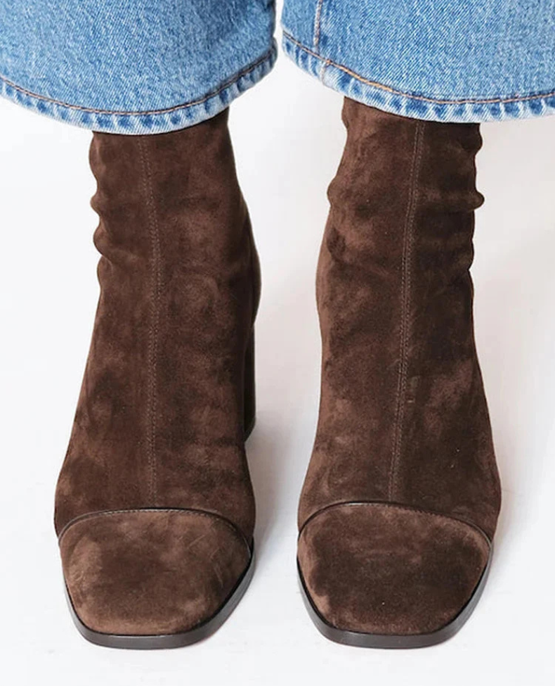 VICTORIA | SQUARE TOE HEELED BOOTS