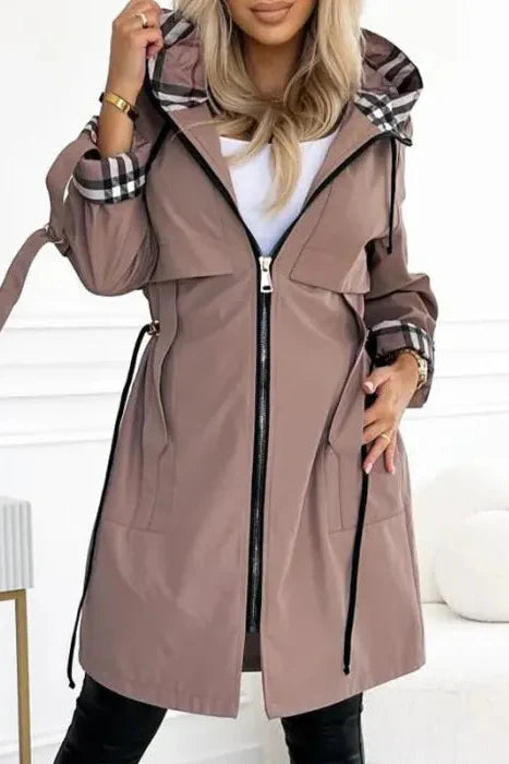 VIVIENNE | STYLISH WATER-RESISTANT ZIP COAT